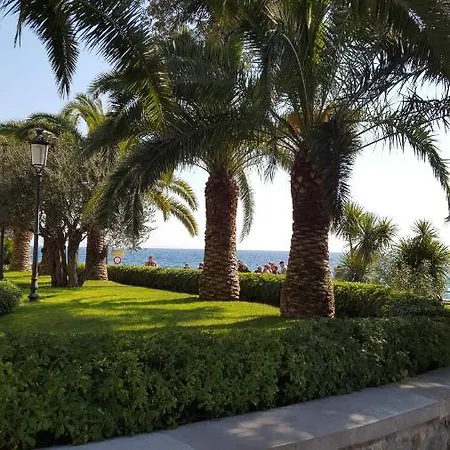 Apartman Ah Design Luxury *