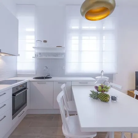 Ah Design Luxury Apartman