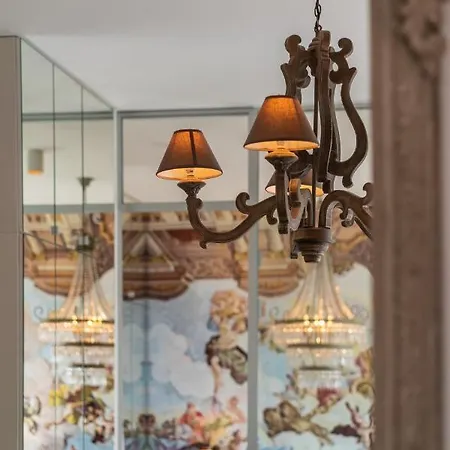 Ah Design Luxury Οπατία