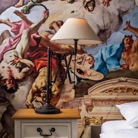 Ah Design Luxury Οπατία