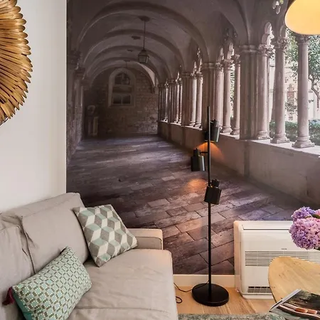 Ah Design Luxury Apartmán *