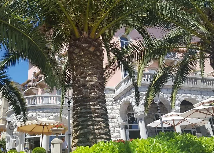 Ah Design Luxury * 奥帕提亚